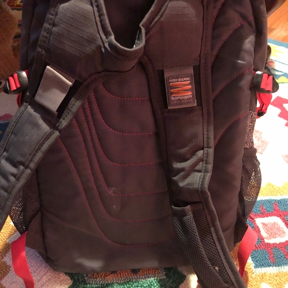 High Sierra Backpack - Picture 2 of 3